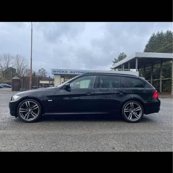 BMW 320d 2011 - 2