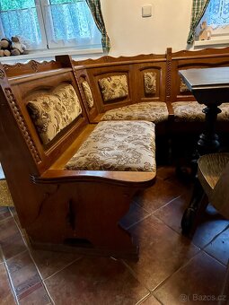 Rohová lavice + stůl + židle - 2