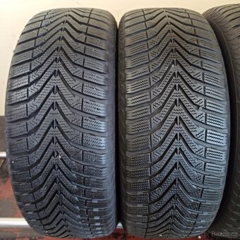 Vredestein Snowtrac 5 205/55 R16 91H 5,5 - 7,5 mm - 2