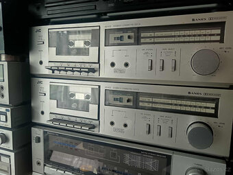 JVC KD D2 - 2