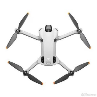 Dron DJI Mini 4 Pro Fly More Combo - 2