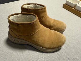 Zimní boty Skechers 35,5 - 2