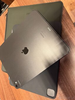 iPad Pro M4 (2024) 13’’, Cellular M4, Magic Keyboard - 2