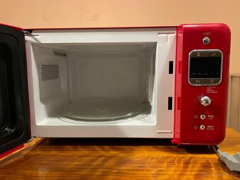 Retro mikrovlnná trouba Daewoo Electronics – model KOR-6LBRR - 2