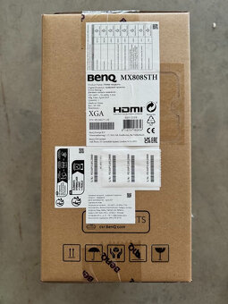 Projektor BenQ MX808STH - 2