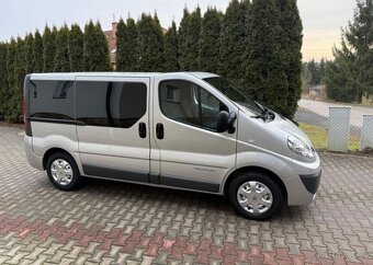 Renault Trafic 2,0DCi 9 Míst pravidel.servis nafta - 2