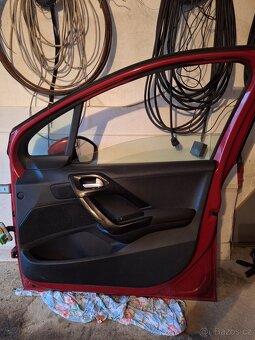 Dveře Peugeot 208 - 2