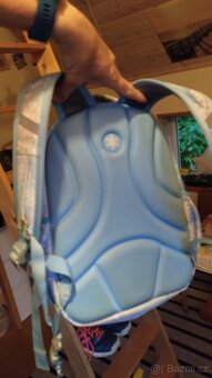 Aktovka Frozen v super stavu - 2