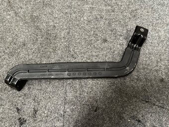 Držák autobaterie BMW - 2