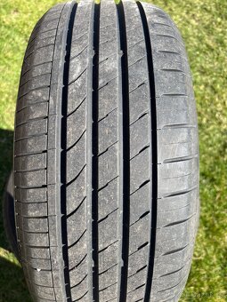 Letní pneu 205/50 R17 - 2