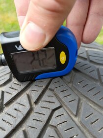 Prodám zimní sadu kol s pneu Continental 205/55 R16 - 2