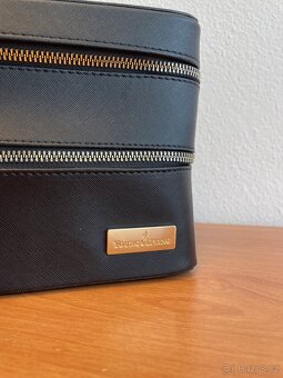 Nový černý dvoupatrový kufr / kufřík na oleje Young Living - 2