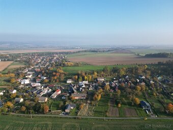 Nová Hradečná - stavební pozemek 2612 m2 - 2