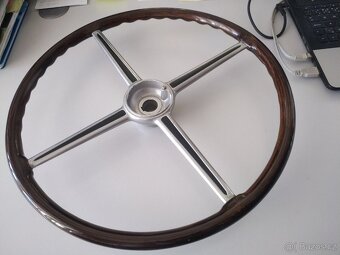 Volant Mercedes dřevěný originál - 2