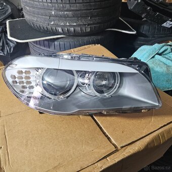 BMW 5 F10 F11 dynamic xenon - 2