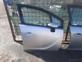 opel meriva B - dvere - 2