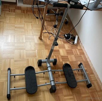 Leg Magic posilovací stroj - 2
