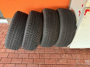 Continental WinterContact 235/50 R19 - 2