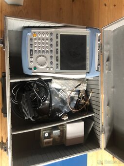 Prodam Spektrální analyzátor Rohde Schwarz FSH 6 vc track - 2