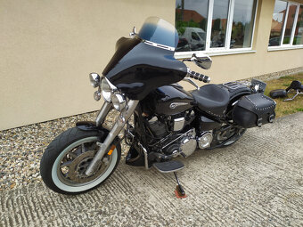Yamaha XV 1700 A Roadstar-2005 - 2