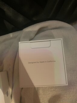 Airpods 4 - 2