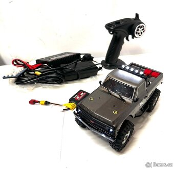 ZÁNOVNÍ Axial SCX24 v MEGA tuningu - 2