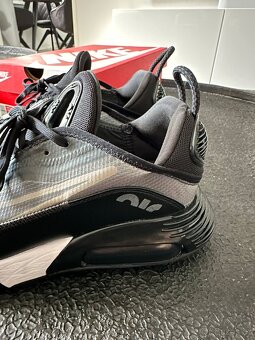 Nike AirMax 2090 - 2