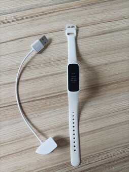 Samsung Galaxy fit - 2