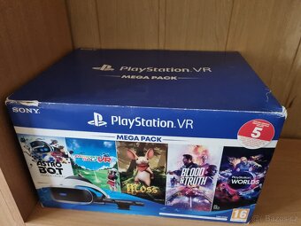 Sony PlayStation 4 PRO 2TB, 2x Ovladač, 11x Hra, VR set - 2