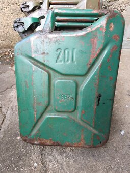 20l kanystr plechový - 2