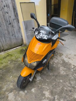 Aprilia Leonardo 125 - 2