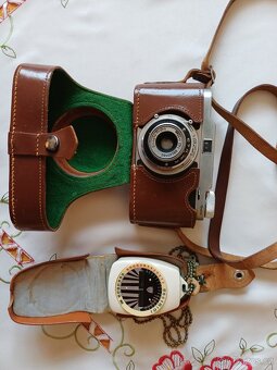 Retro fotoaparát VEGA ETAXA - 2