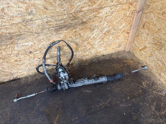 HŘEBEN ŘÍZENÍ SERVO ŘÍZENÍ MERCEDES W220 A2201101003 - 2