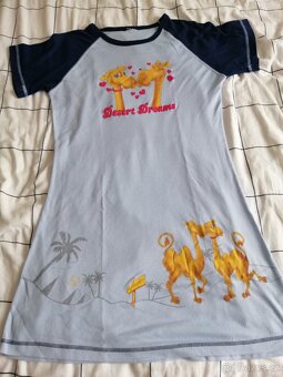 Dívčí pyžamo a noční košile - 2