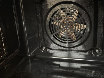 Plynový sporák a horkovzdušná trouba - 2