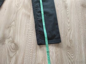 Kalhoty černé na kluka 15-17 let štíhlá postava - 2