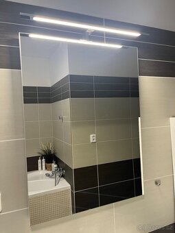 Zrcadlo s LED osvětlením - 2