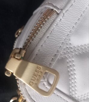 Kabelka Guess Luxe - 2