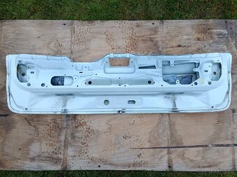 BMW X5 F15 - víko kufru - 2