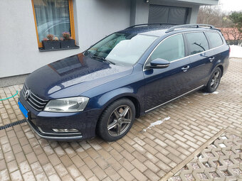 Volkswagen Passat - 2