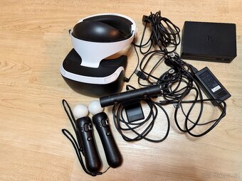 PS4 Pro 1 TB + 2 x ovladač + Komplet VR - 2
