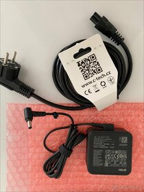 Power Adapter 65 W 19V 3P (4.5 PHI) ASUS - 2