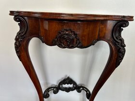 Konzolový stolek vídeňské baroko - super model. - 2