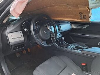 Jaguar xf 2.0 dr.v 2016 burany muze i nahradne diele - 2
