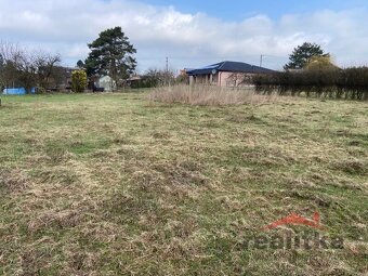 Prodej stavebního pozemku 820 m2 v obci Klimkovice-Josefovic - 2