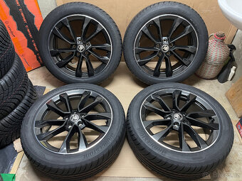 ŠKODA KAROQ NOVÁ R18 PROCYON letní BRIDGESTONE DOT2025 - 2