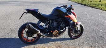 KTM 1290 Super Duke R - 2