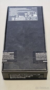 Samsung Galaxy Z Flip4 SM-F722B Graphite - 2