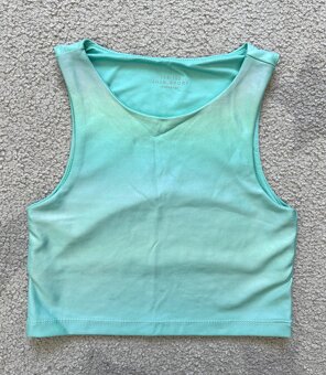 Tričko, crop top Reserved, Terranova, HM, vel. 134/140 - 2