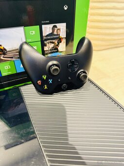Microsoft Xbox One 500GB + Halo - 2